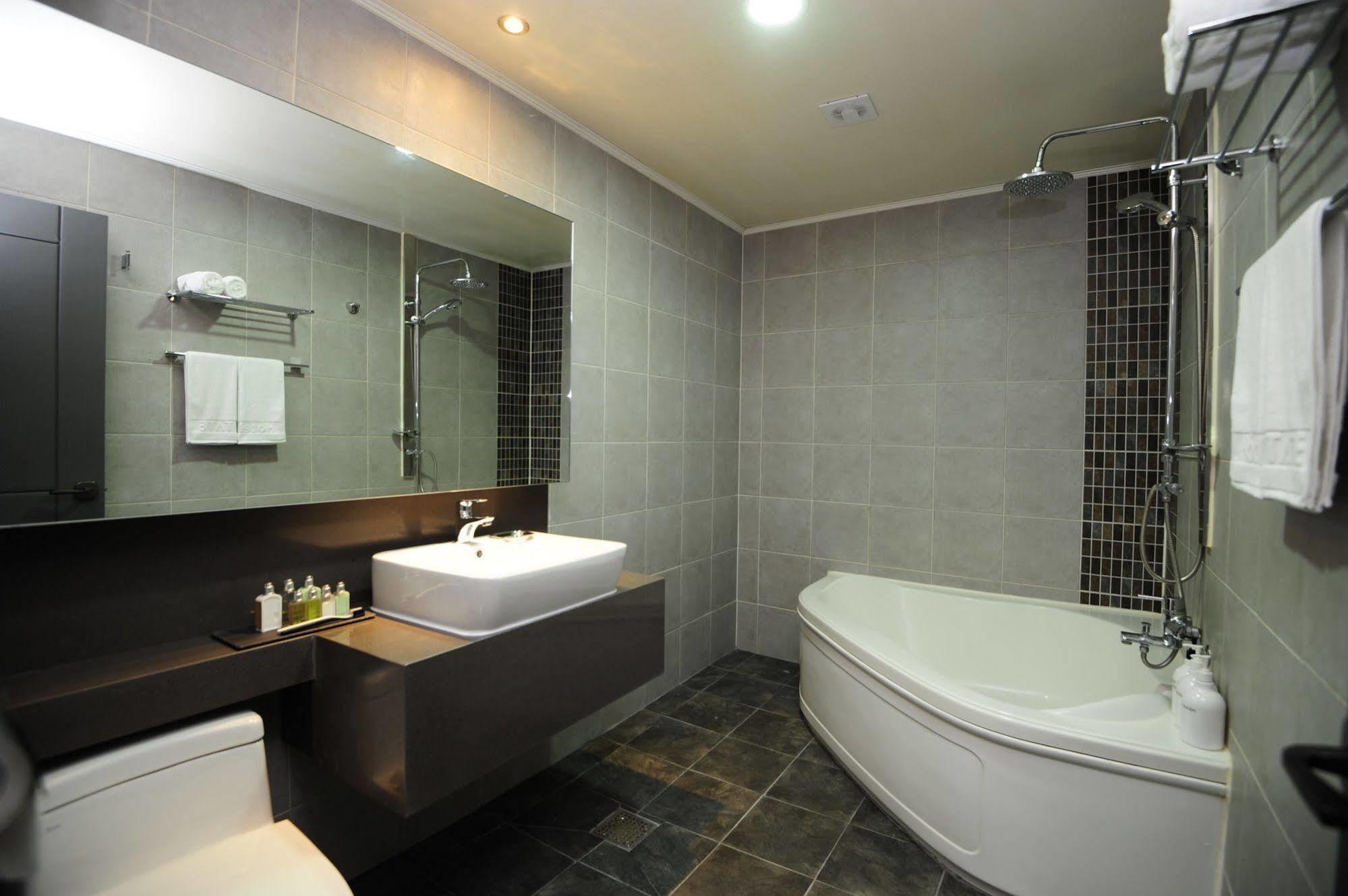 Hotel Tate Suwon Luaran gambar