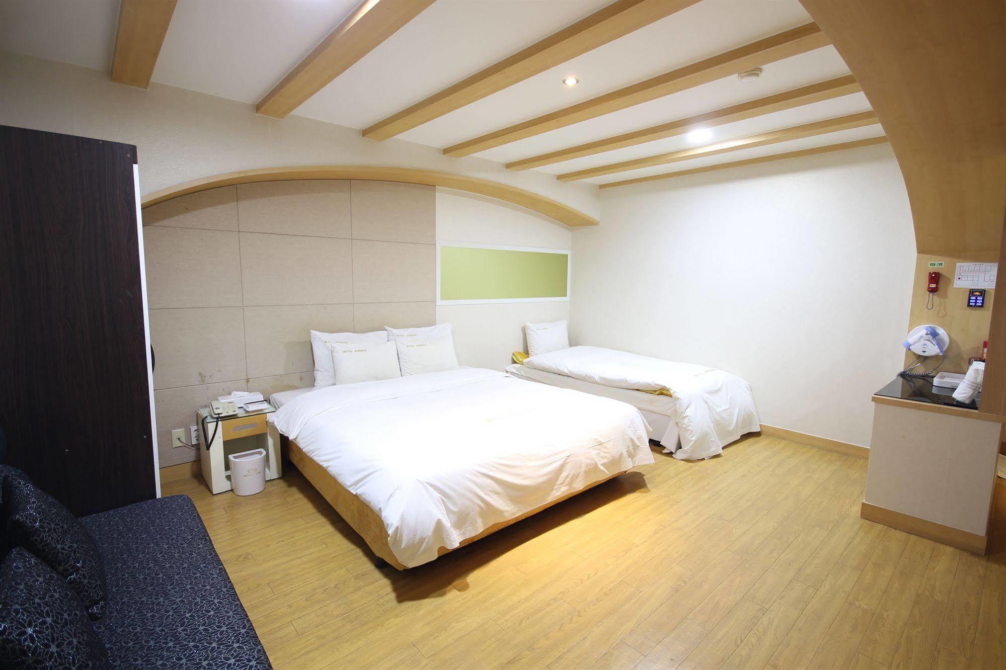 Hotel Tate Suwon Luaran gambar